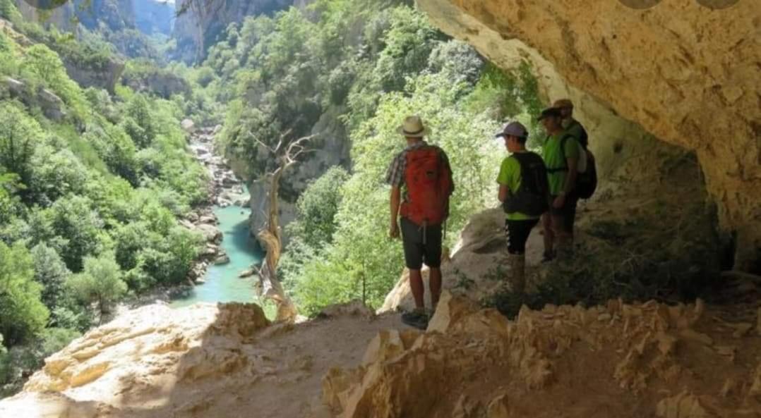 Le Refuge Daire Montmeyan Dış mekan fotoğraf