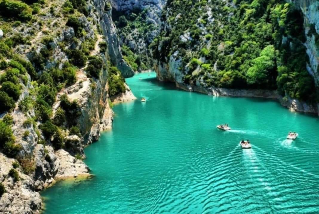 Le Refuge Daire Montmeyan Dış mekan fotoğraf