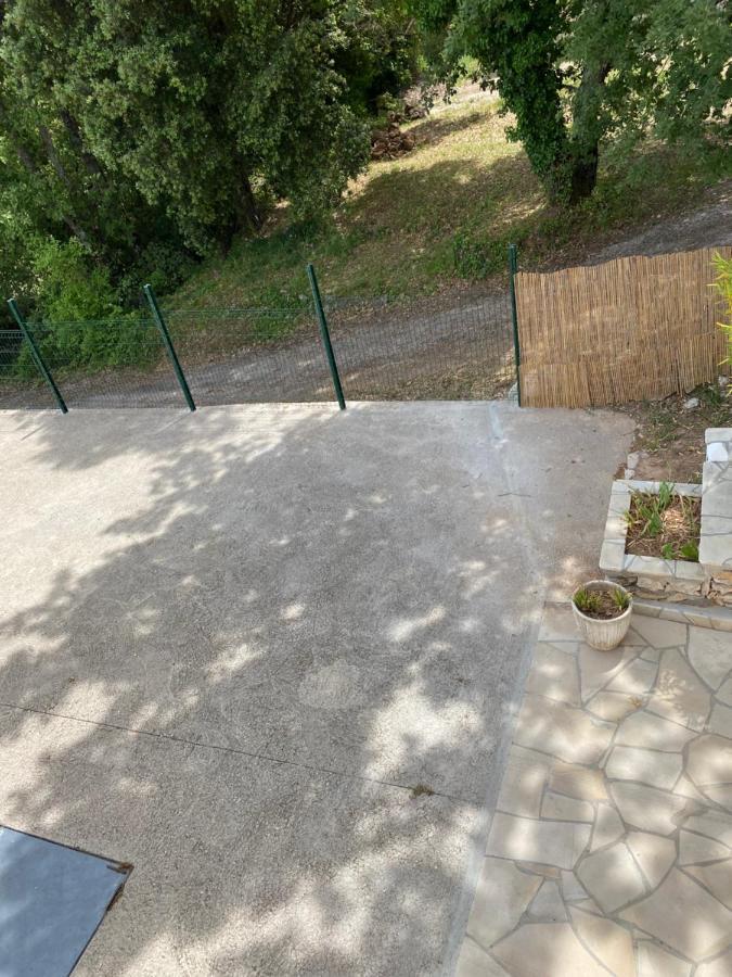 Le Refuge Daire Montmeyan Dış mekan fotoğraf